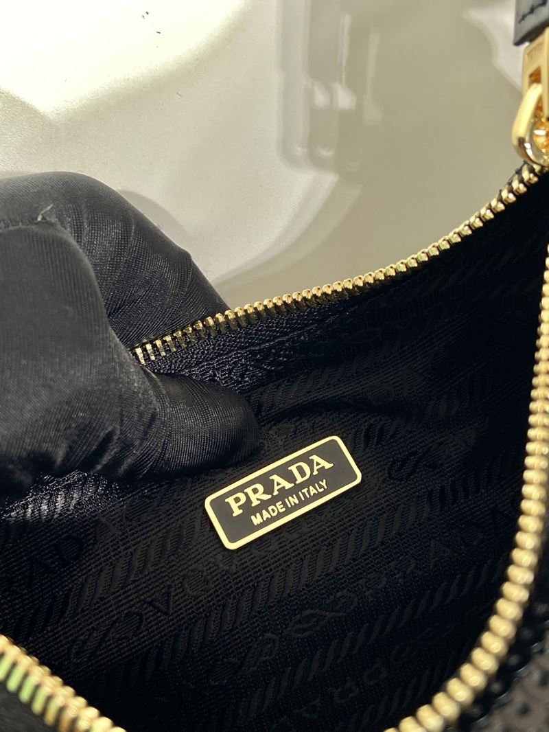 Pra*a hobo bags